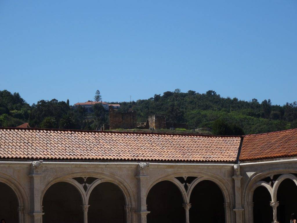 Vista para as Ruínas do Castelo de Alcobaça