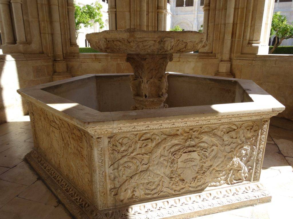 Claustro D. Dinis