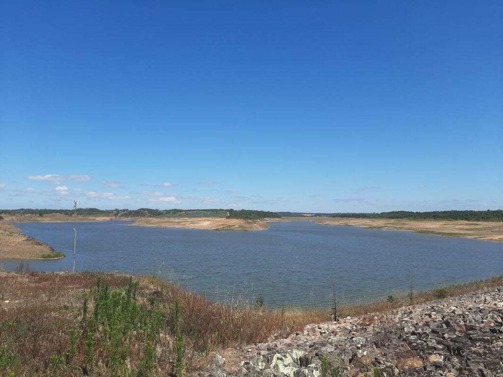 Primeira viagem desconfinamento — Alentejo barragem