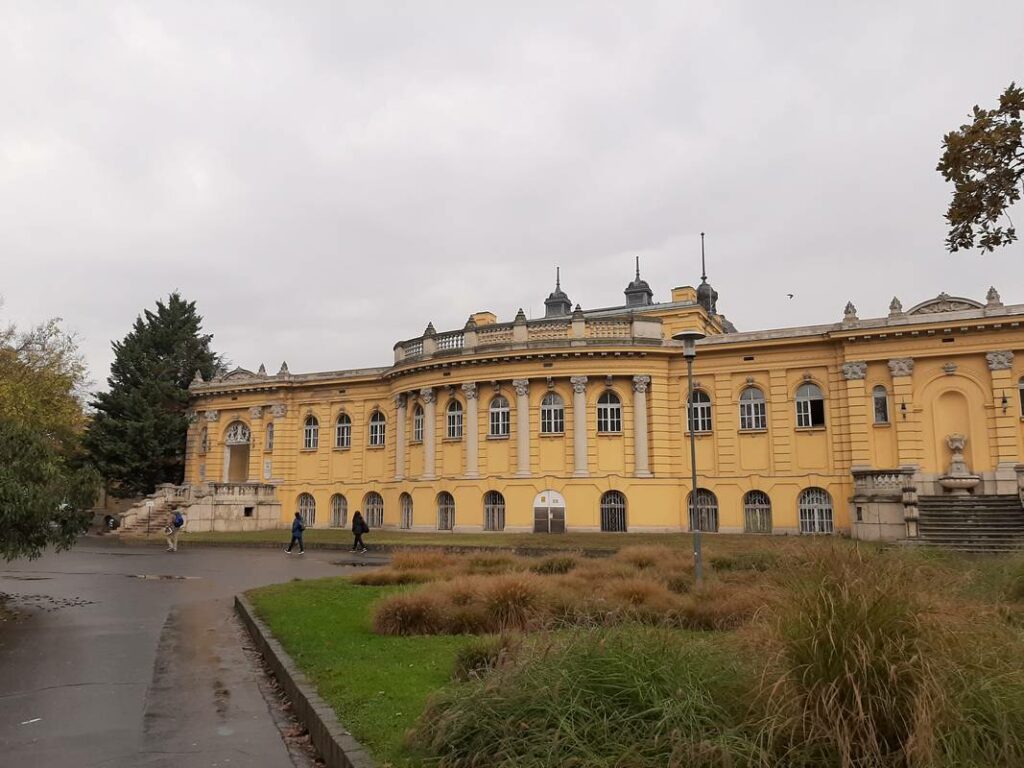 Roteiro em Budapeste