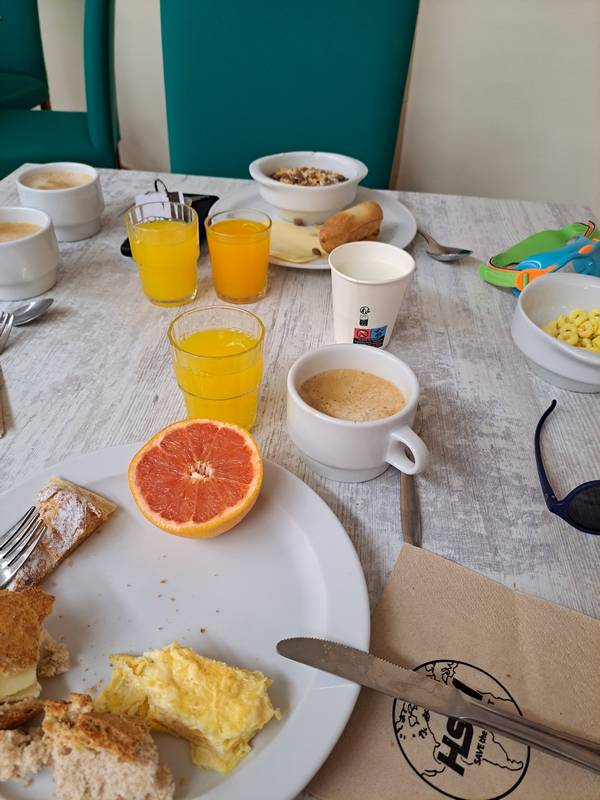 HSM calas park pequeno almoço